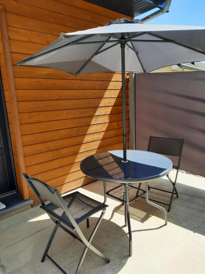 Chalet A L'Oree Du Bois Avec Parking Tournavaux Eksteriør bilde