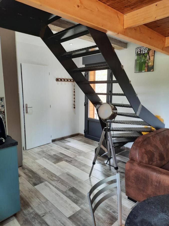 Chalet A L'Oree Du Bois Avec Parking Tournavaux Eksteriør bilde